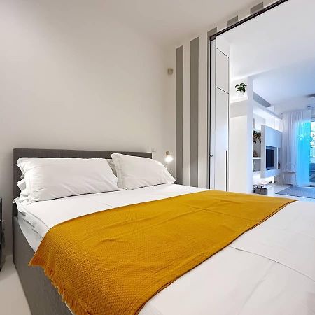 شقة Solemar Sicilia - White Loft باليرمو المظهر الخارجي الصورة